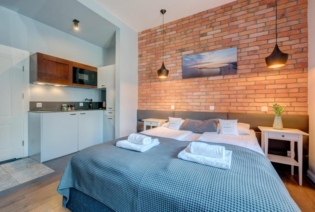 Apartamenty Bema4 โซพอต ภายนอก รูปภาพ